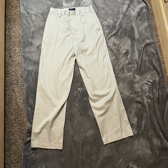 Dockers Other - Dockers Classic Fit Pants 29x32